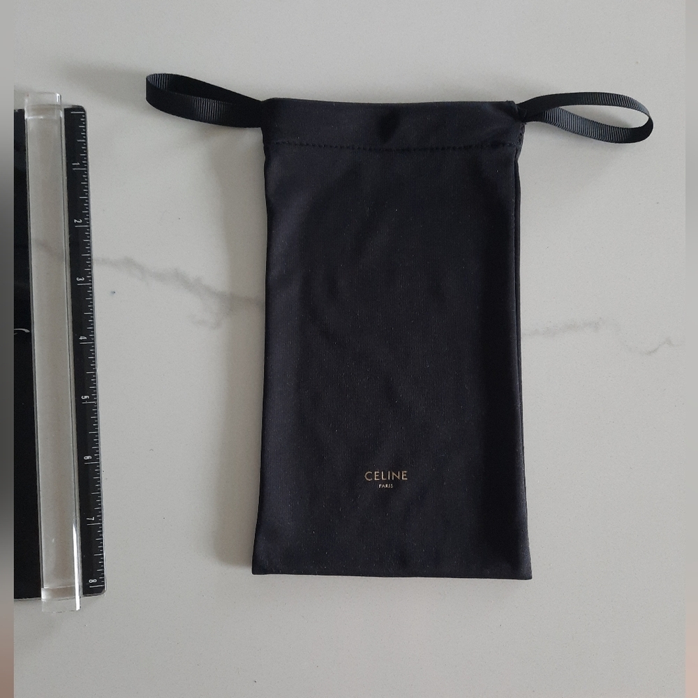 Celine Elegant Black Fabric Pouch - Picture 4 of 4